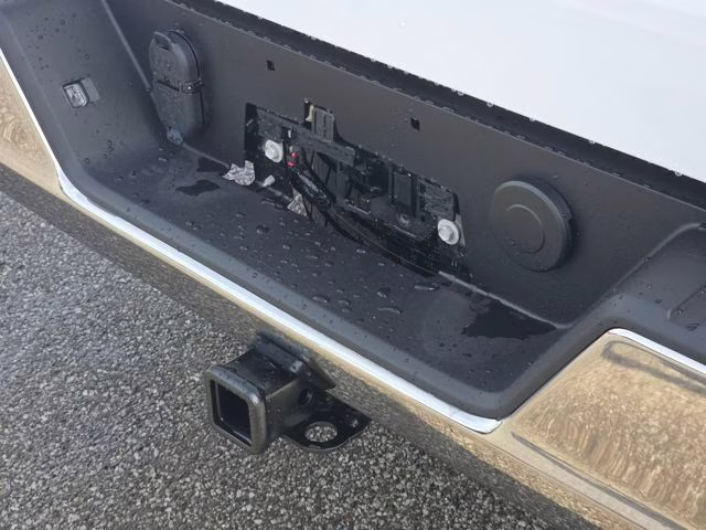2026 Summit White GMC Sierra 1500 SLE 4X4 Truck