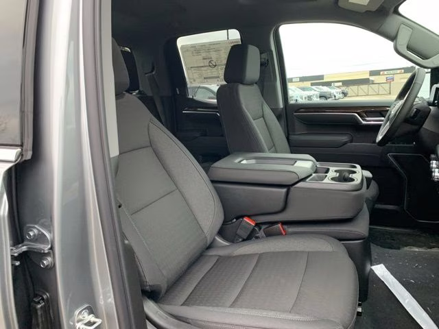 2026 Sterling Metallic GMC Sierra 1500 SLE 4X4 Truck