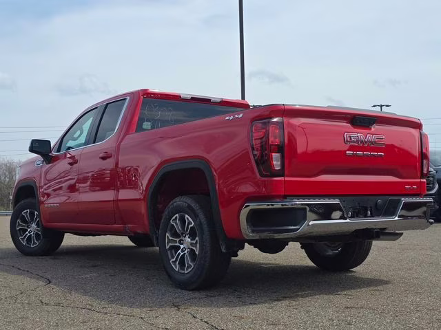 2026 Cardinal Red GMC Sierra 1500 SLE 4X4 Truck