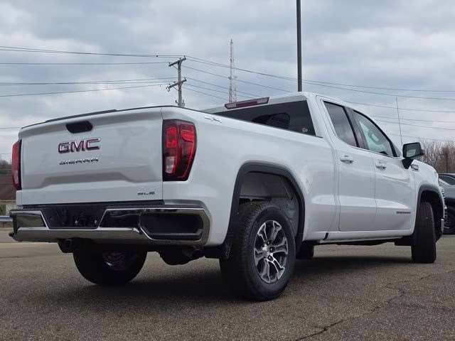 2026 Summit White GMC Sierra 1500 SLE 4X4 Truck