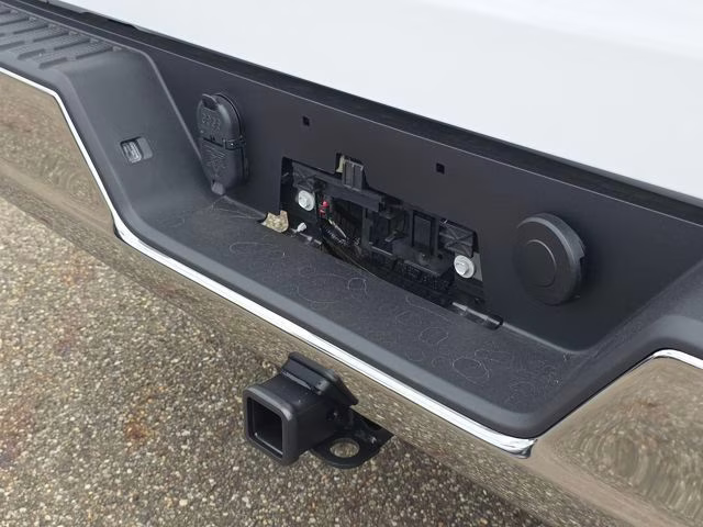 2026 Summit White GMC Sierra 1500 SLE 4X4 Truck