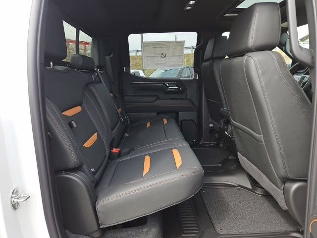2026 Summit White GMC Sierra 1500 AT4 4X4 Truck