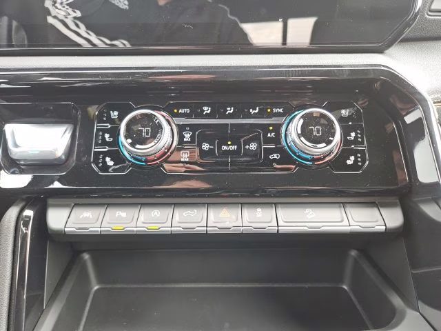 2026 Summit White GMC Sierra 1500 AT4 4X4 Truck