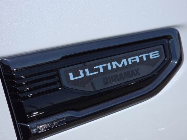 2026 Glacier White Tricoat GMC Sierra 1500 Denali Ultimate 4X4 Truck