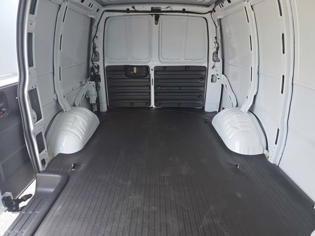 2026 Summit White GMC Savana 2500 Work Van RWD Van