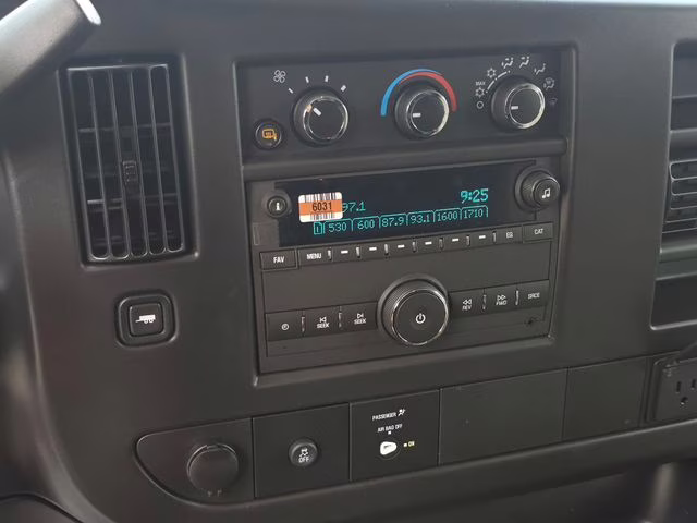 2026 Summit White GMC Savana 2500 Work Van RWD Van