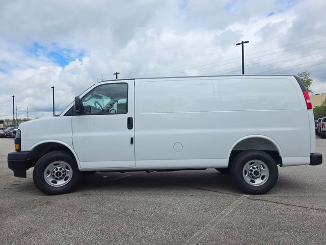 2026 Summit White GMC Savana 2500 Work Van RWD Van