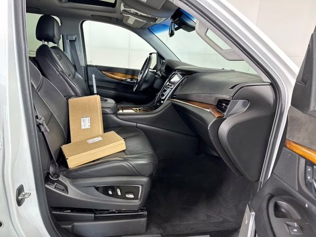 2016 Crystal White Tricoat Cadillac Escalade ESV Premium 4X4 SUV