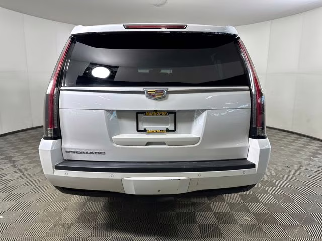 2016 Crystal White Tricoat Cadillac Escalade ESV Premium 4X4 SUV