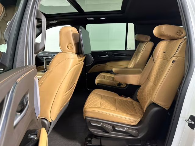 2024 Crystal White Tricoat Cadillac Escalade ESV Sport AWD SUV
