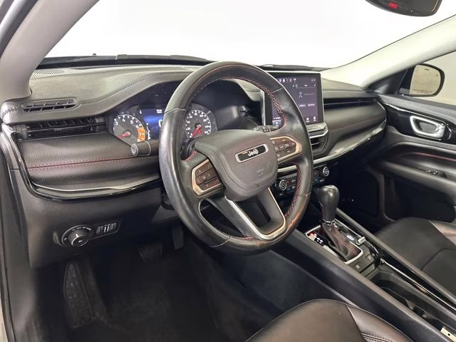 2022 Billet Silver Metallic Clearcoat Jeep Compass Trailhawk 4X4 SUV