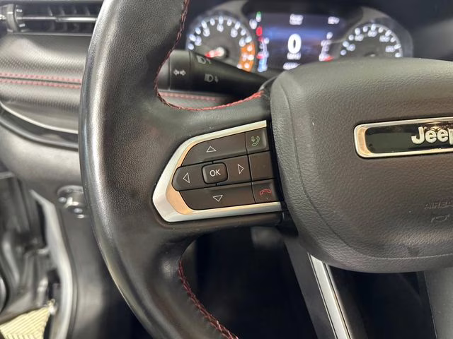 2022 Billet Silver Metallic Clearcoat Jeep Compass Trailhawk 4X4 SUV