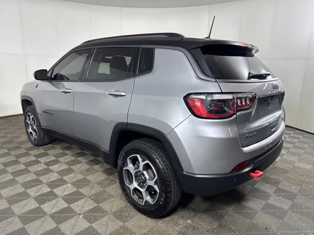 2022 Billet Silver Metallic Clearcoat Jeep Compass Trailhawk 4X4 SUV