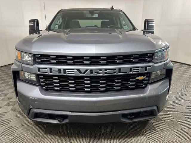 2020 Satin Steel Metallic Chevrolet Silverado 1500 Custom 4X4 Truck