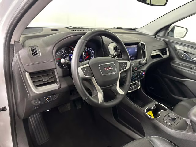 2023 Summit White GMC Terrain SLT FWD SUV
