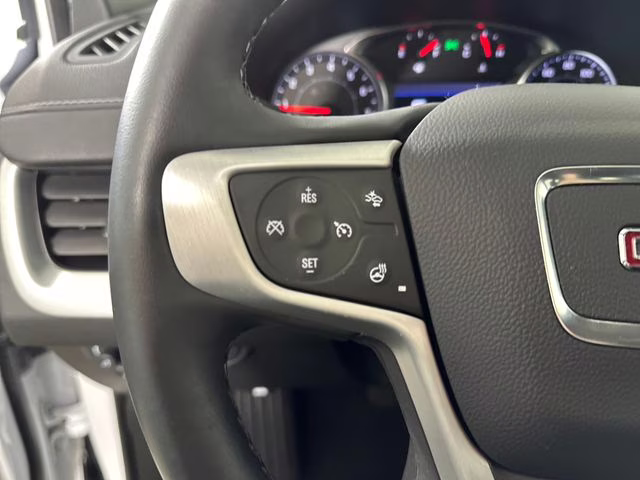 2023 Summit White GMC Terrain SLT FWD SUV
