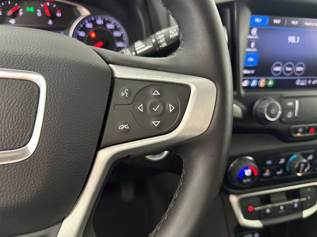 2023 Summit White GMC Terrain SLT FWD SUV