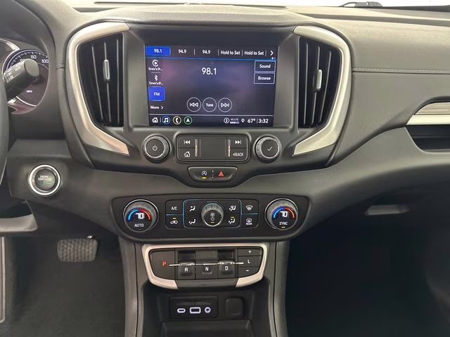 2023 Summit White GMC Terrain SLT FWD SUV