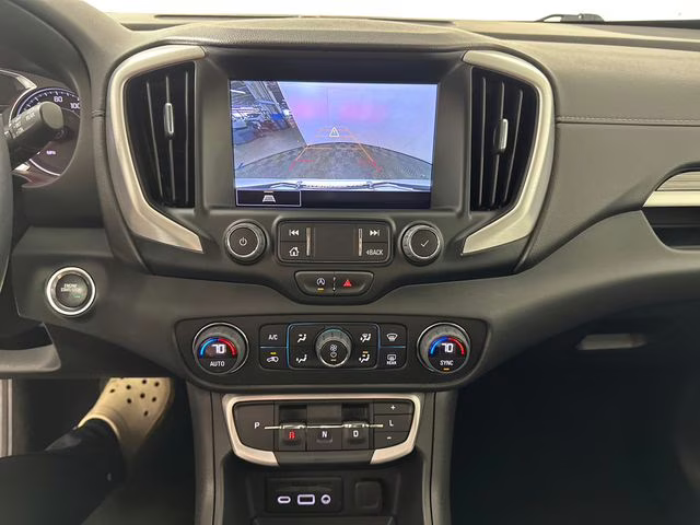 2023 Summit White GMC Terrain SLT FWD SUV