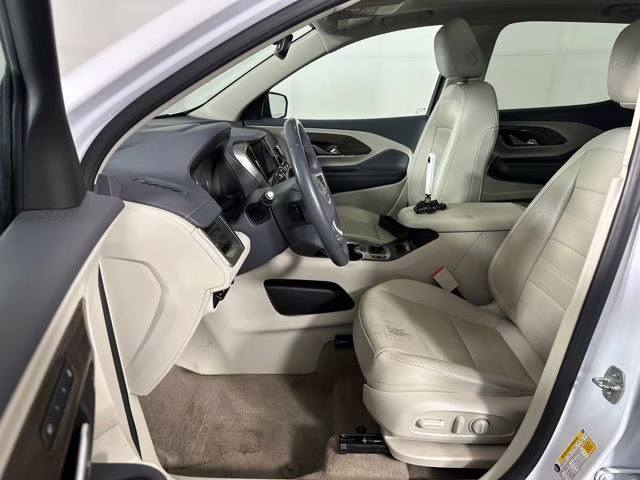 2023 White Frost Tricoat GMC Terrain Denali AWD SUV