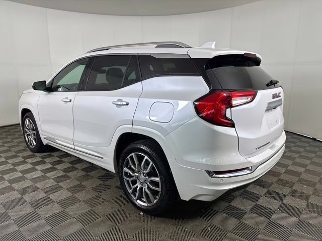 2023 White Frost Tricoat GMC Terrain Denali AWD SUV