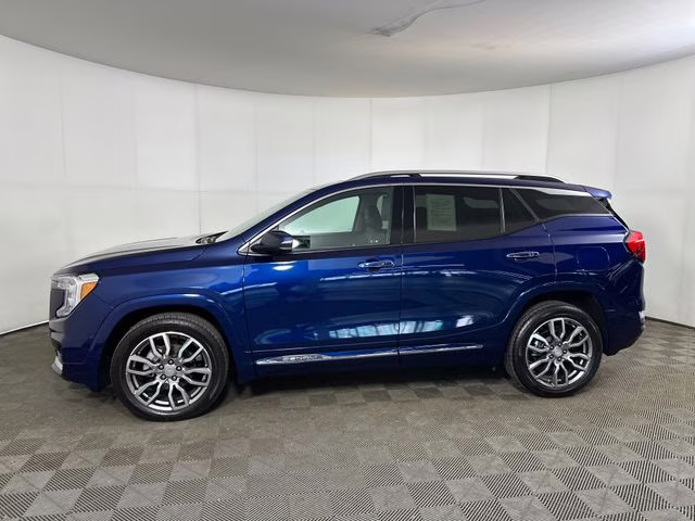 2023 Marine Metallic GMC Terrain Denali AWD SUV