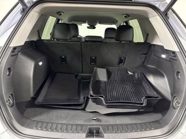 2026 Glacier White Tricoat GMC Terrain Denali AWD SUV