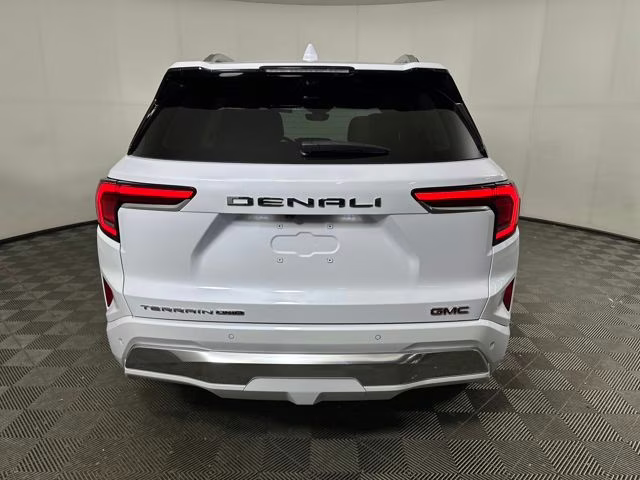 2026 Glacier White Tricoat GMC Terrain Denali AWD SUV