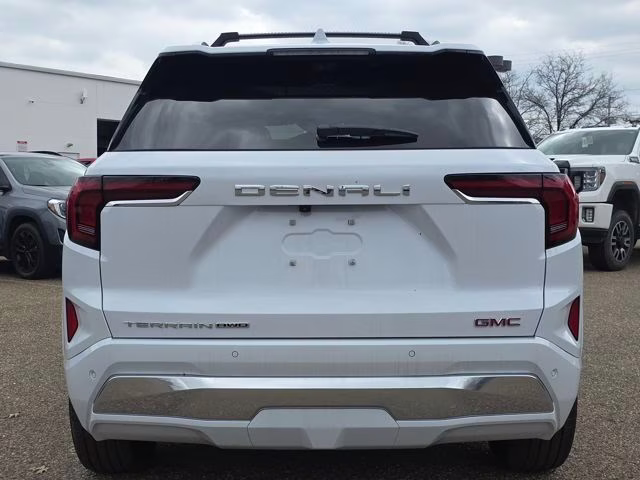 2026 Glacier White Tricoat GMC Terrain Denali AWD SUV