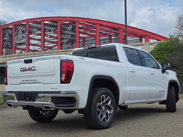 2026 Summit White GMC Sierra 1500 SLE 4X4 Truck