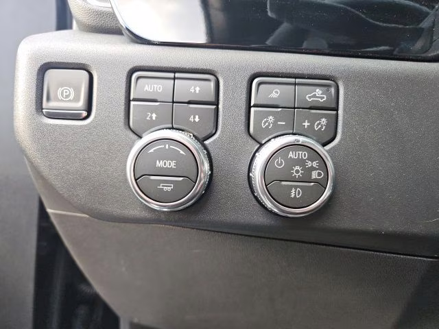 2026 Onyx Black GMC Sierra 1500 SLT 4X4 Truck