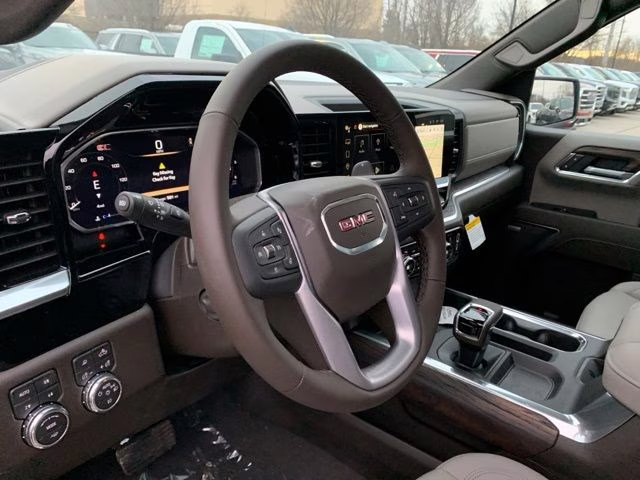 2026 Glacier White Tricoat GMC Sierra 1500 SLT 4X4 Truck