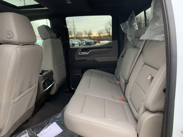 2026 Glacier White Tricoat GMC Sierra 1500 SLT 4X4 Truck