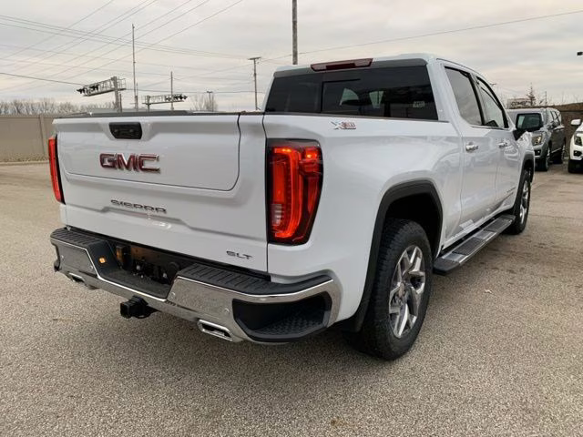 2026 Glacier White Tricoat GMC Sierra 1500 SLT 4X4 Truck
