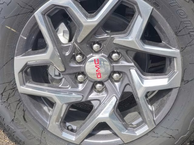 2026 Glacier White Tricoat GMC Sierra 1500 SLT 4X4 Truck