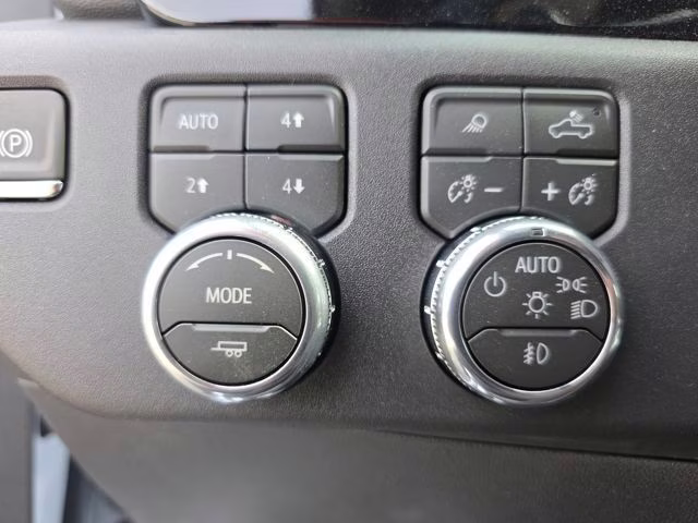 2026 Glacier White Tricoat GMC Sierra 1500 SLT 4X4 Truck
