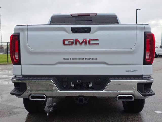 2026 Glacier White Tricoat GMC Sierra 1500 SLT 4X4 Truck