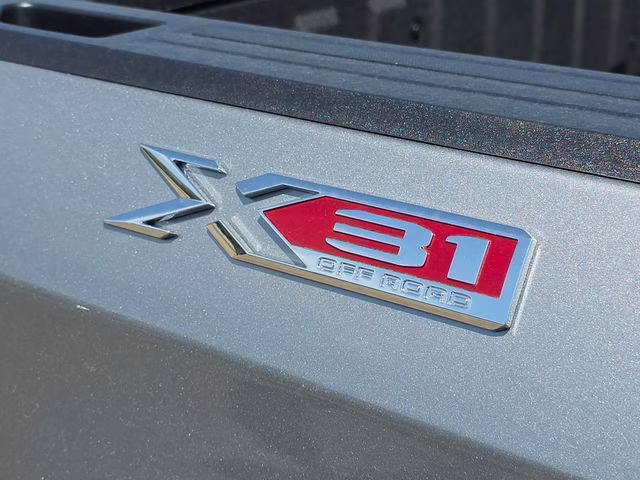 2026 Sterling Metallic GMC Sierra 1500 SLT 4X4 Truck