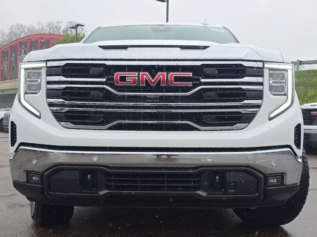 2026 Summit White GMC Sierra 1500 SLT 4X4 Truck