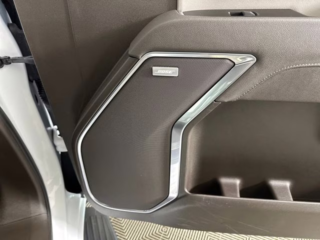 2026 Summit White GMC Sierra 1500 SLT 4X4 Truck
