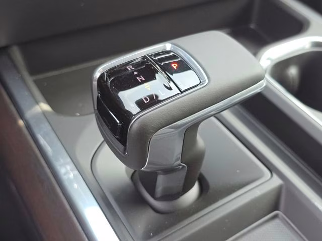 2026 Glacier White Tricoat GMC Sierra 1500 SLT 4X4 Truck