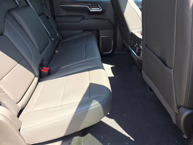 2026 Onyx Black GMC Sierra 1500 SLT 4X4 Truck