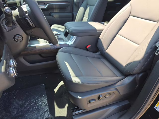 2026 Onyx Black GMC Sierra 1500 SLT 4X4 Truck