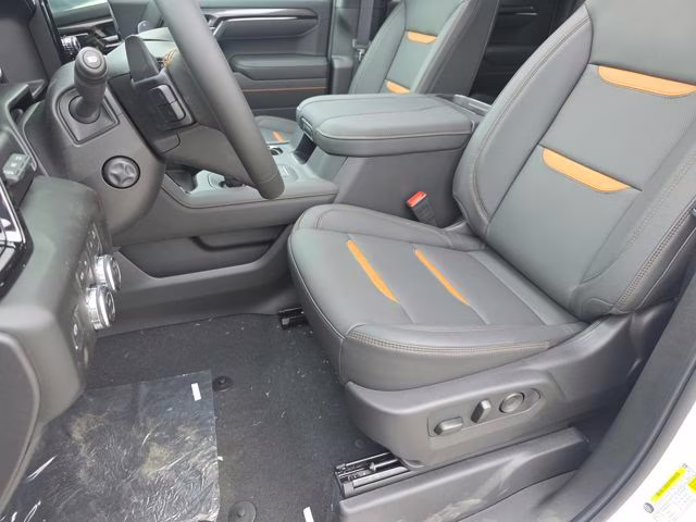 2026 Summit White GMC Sierra 1500 AT4 4X4 Truck