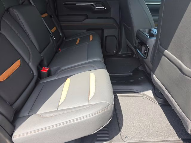 2026 Sterling Metallic GMC Sierra 1500 AT4 4X4 Truck