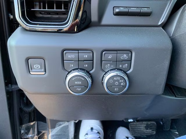 2026 Onyx Black GMC Sierra 1500 AT4 4X4 Truck