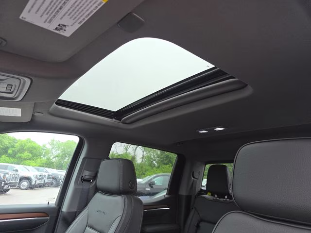 2025 Onyx Black GMC Sierra 1500 Denali 4X4 Truck