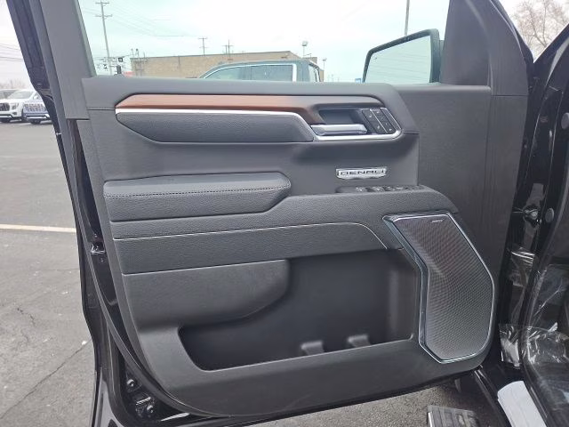 2025 Onyx Black GMC Sierra 1500 Denali 4X4 Truck