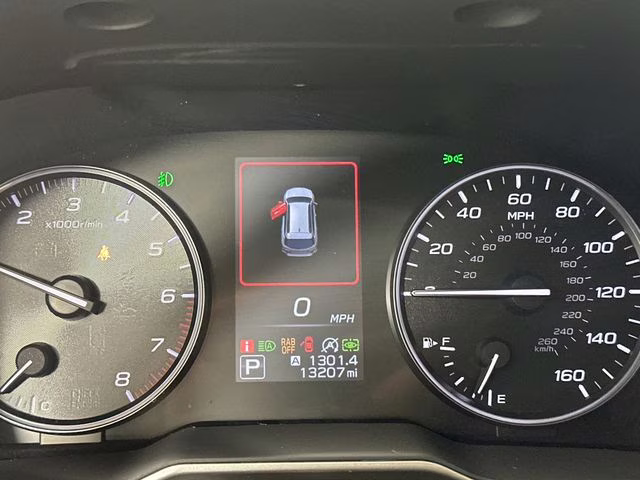 2024 Ice Silver Metallic Subaru Outback Limited AWD SUV