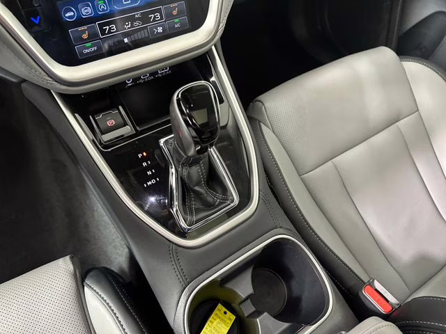 2024 Ice Silver Metallic Subaru Outback Limited AWD SUV